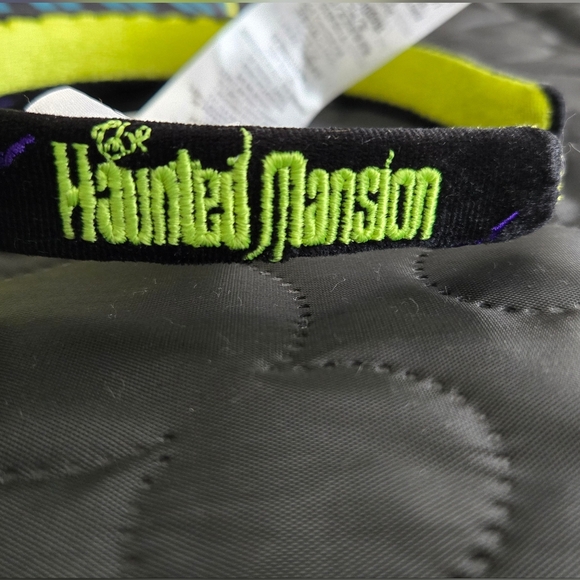NWT Disney Parks 2022 Haunted Mansion Ghost Host Headband Ears Glow In Dark - Picture 5 of 6